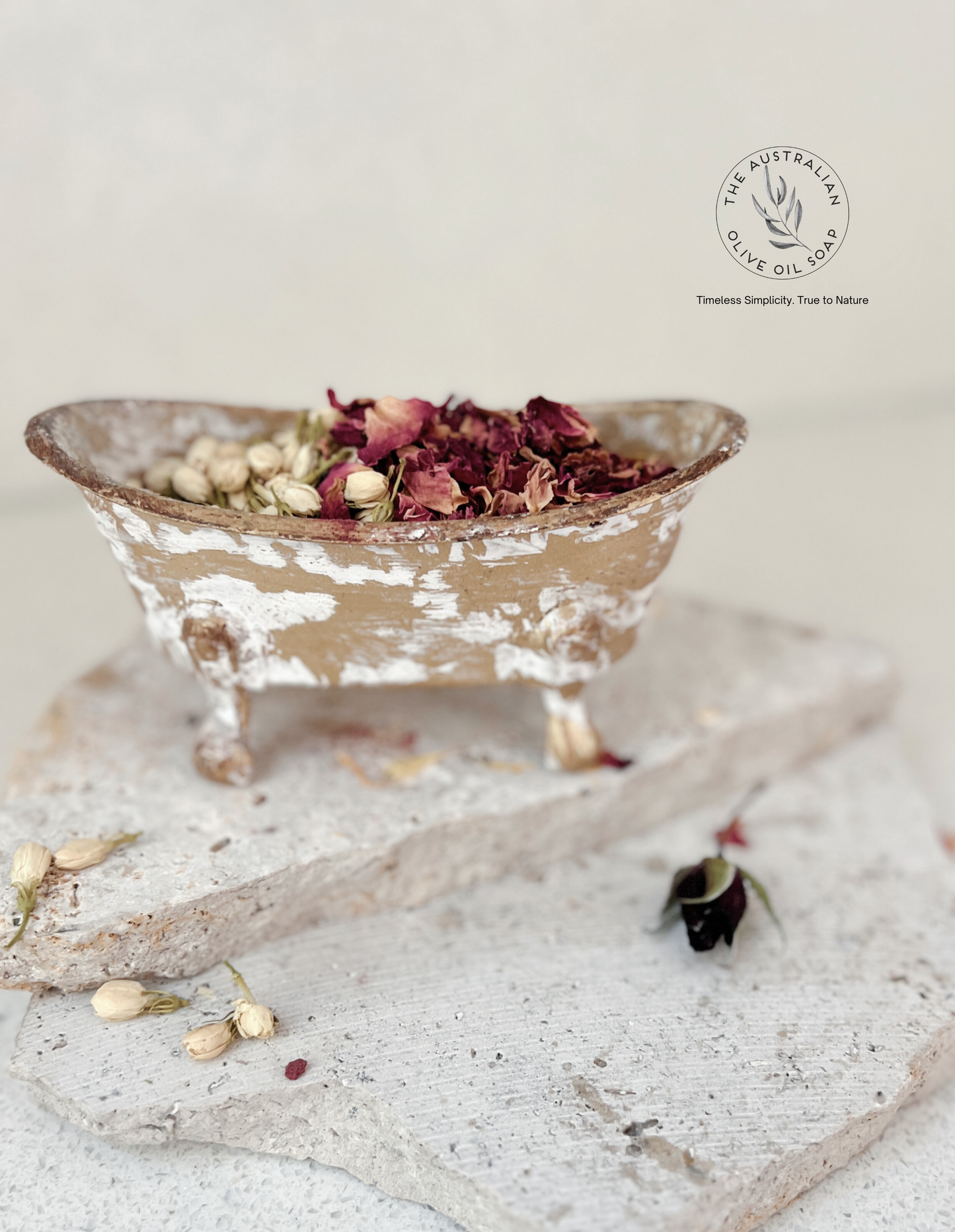 Amour en Provence Bath Single