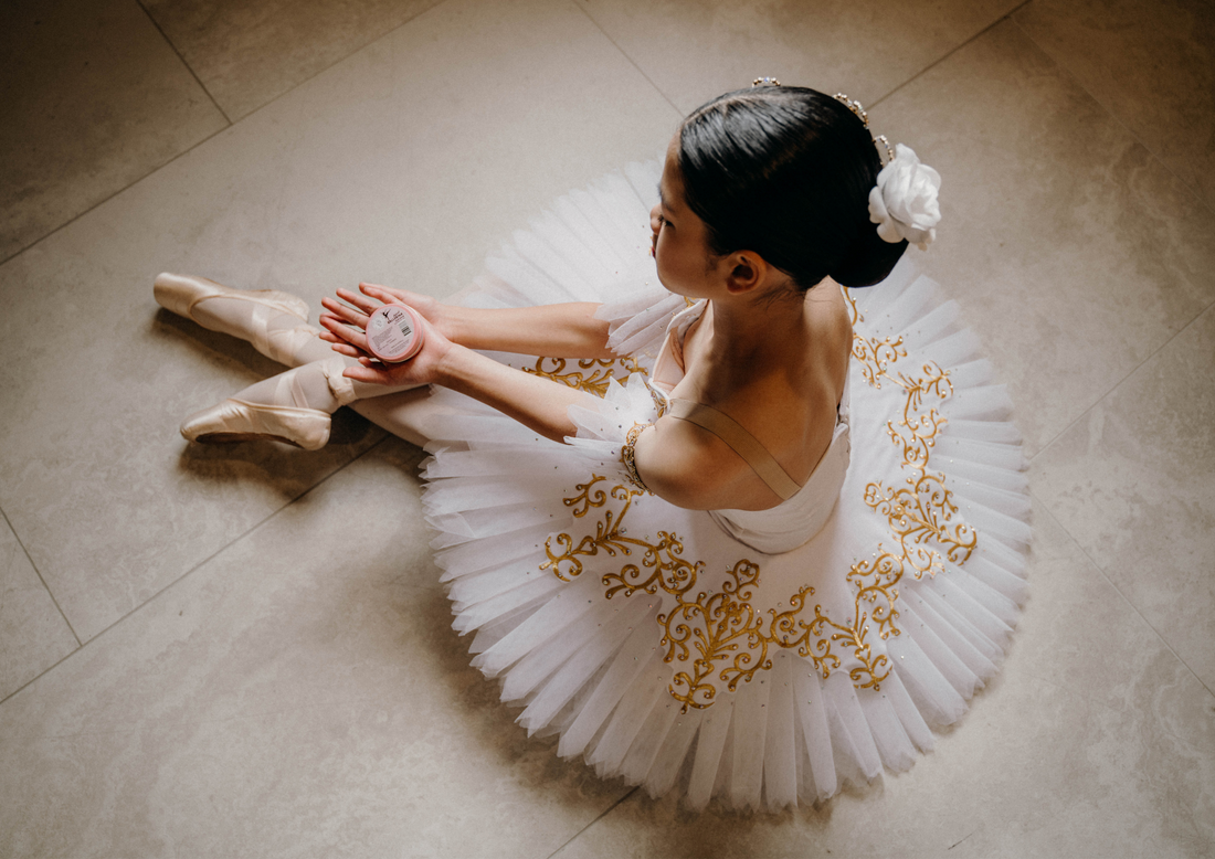 Ballerina Hair Balm: A Natural, Damage-Free Styling Solution for Dancers