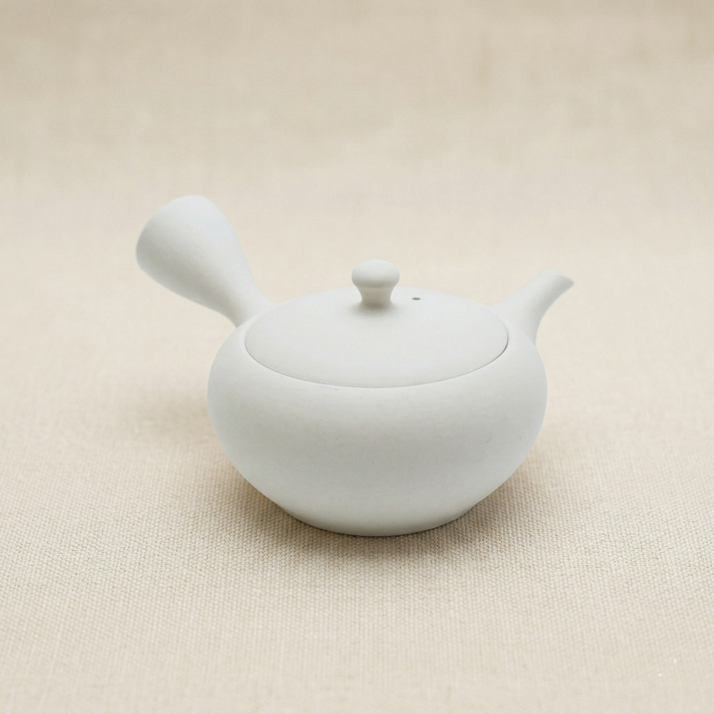 Tokoname Japanese Kyusu | White